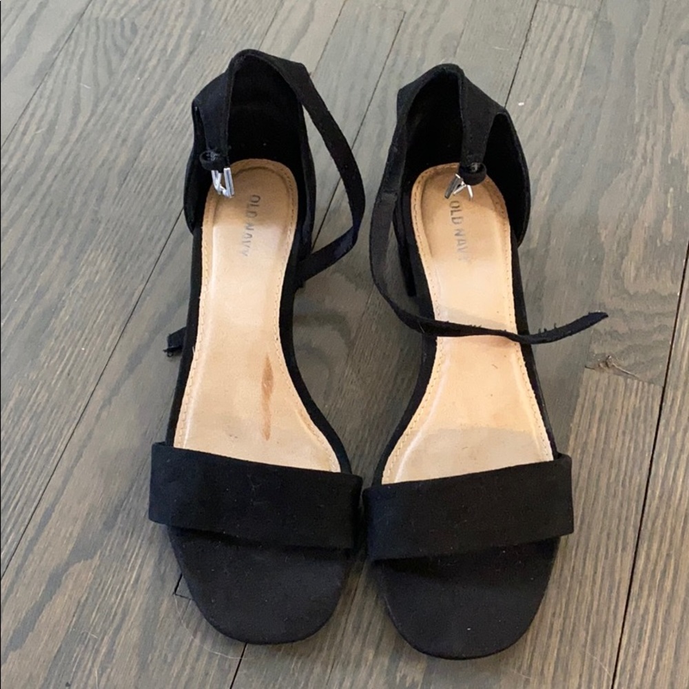 Black small heel